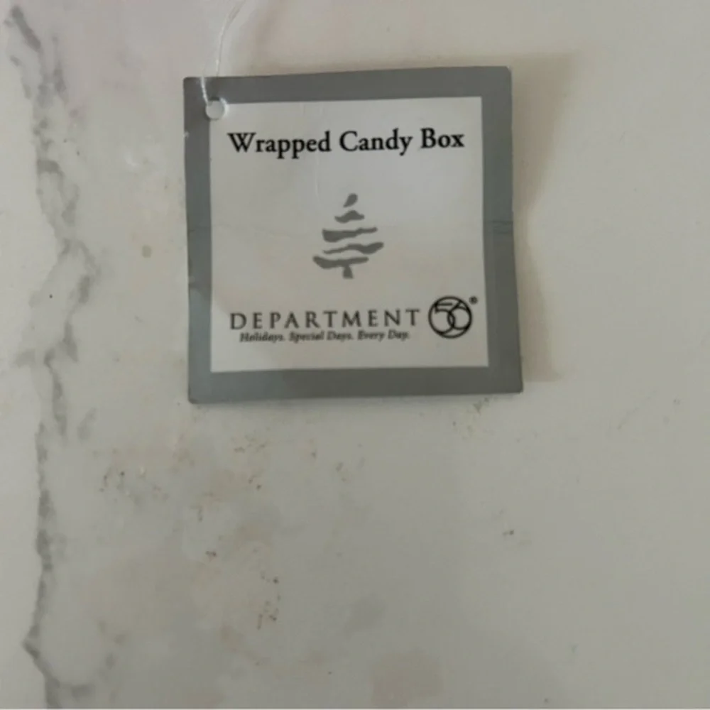 Department 56 Christmas Striped Wrapped Round Candy‎ Box Acrylic NWT Red White